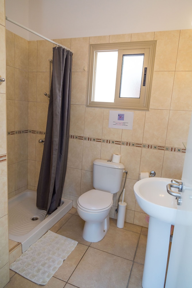 Kings Holiday Apartments 42/42