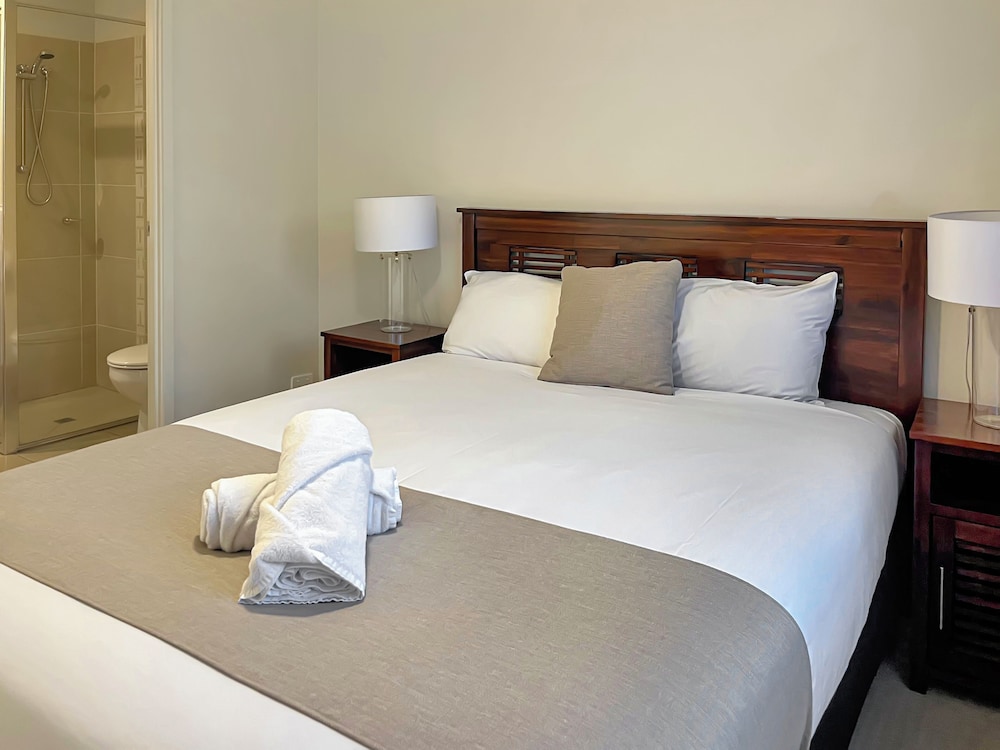 DIRECT HOTELS - VILLAS ON RIVERGUM 13/36
