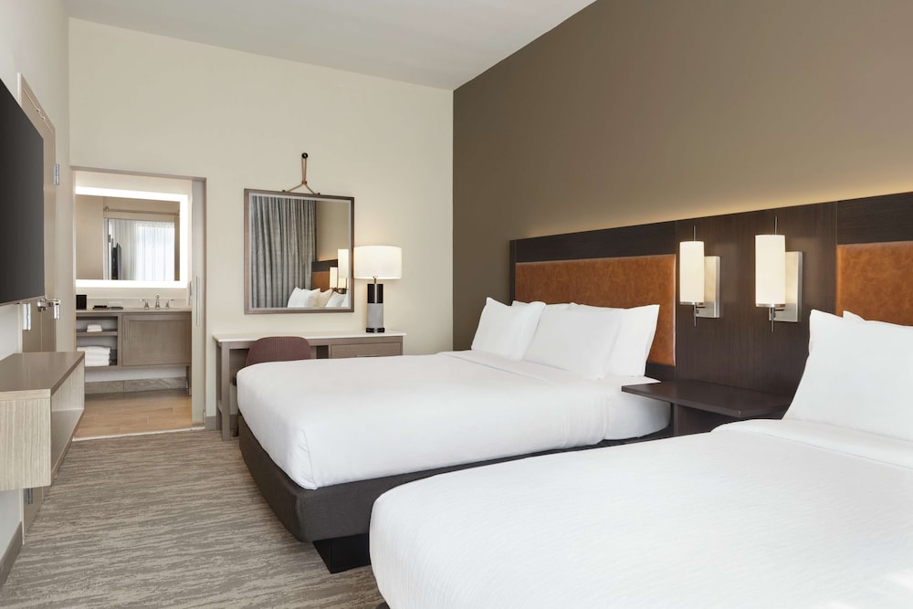 Embassy Suites by Hilton Round Rock 12/63