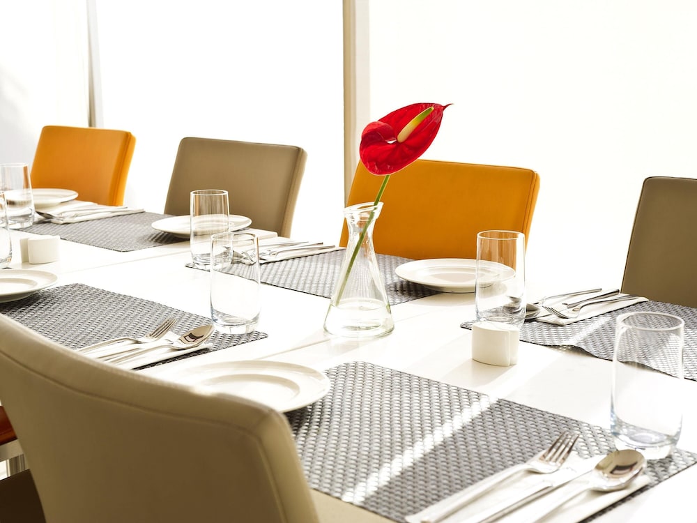 ibis Nashik 52/70