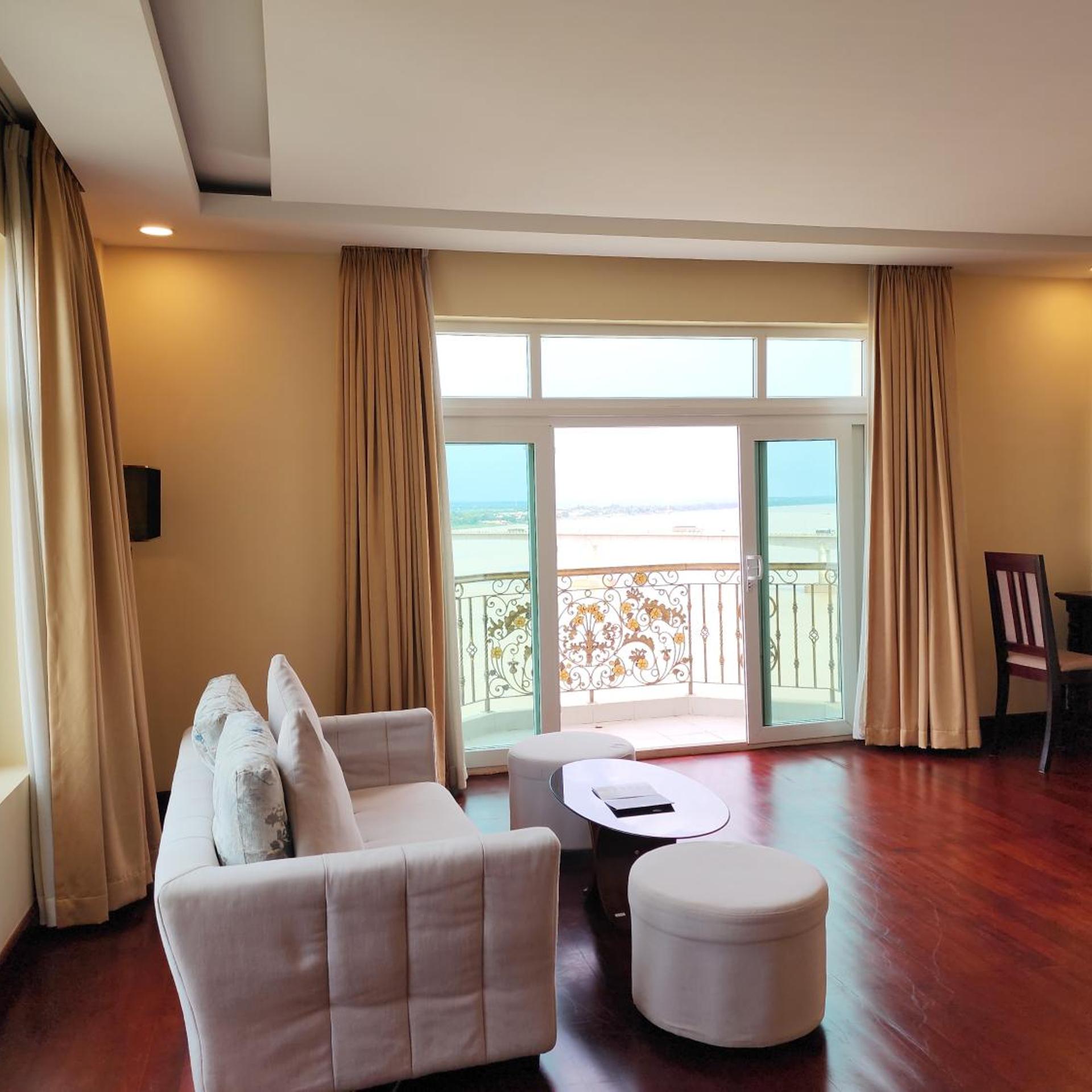 LBN Asian Hotel 23/50
