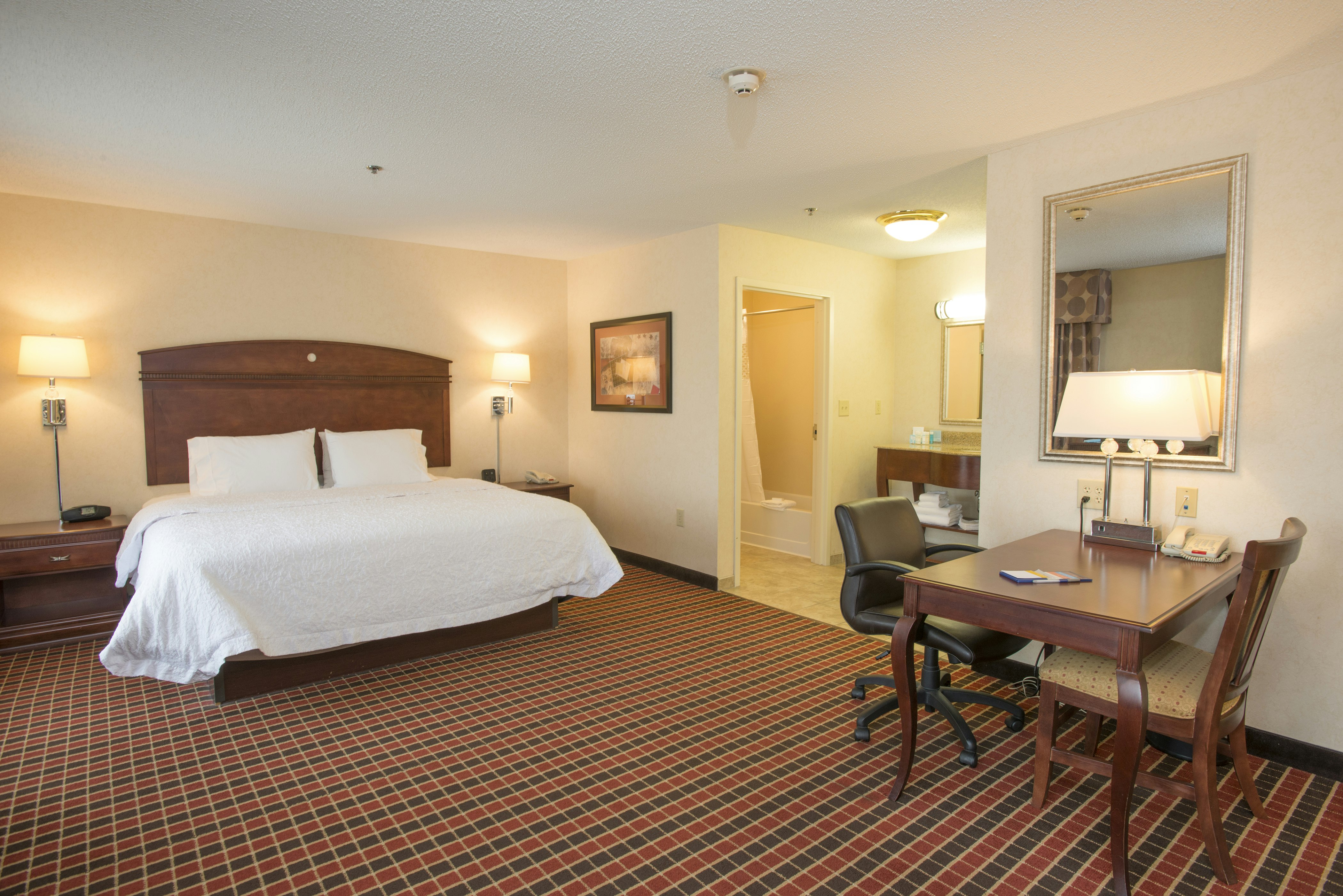 Hampton Inn & Suites Dayton-Airport 21/64