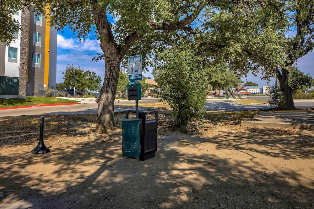 Motel6 Cedar Park, TX 25/31