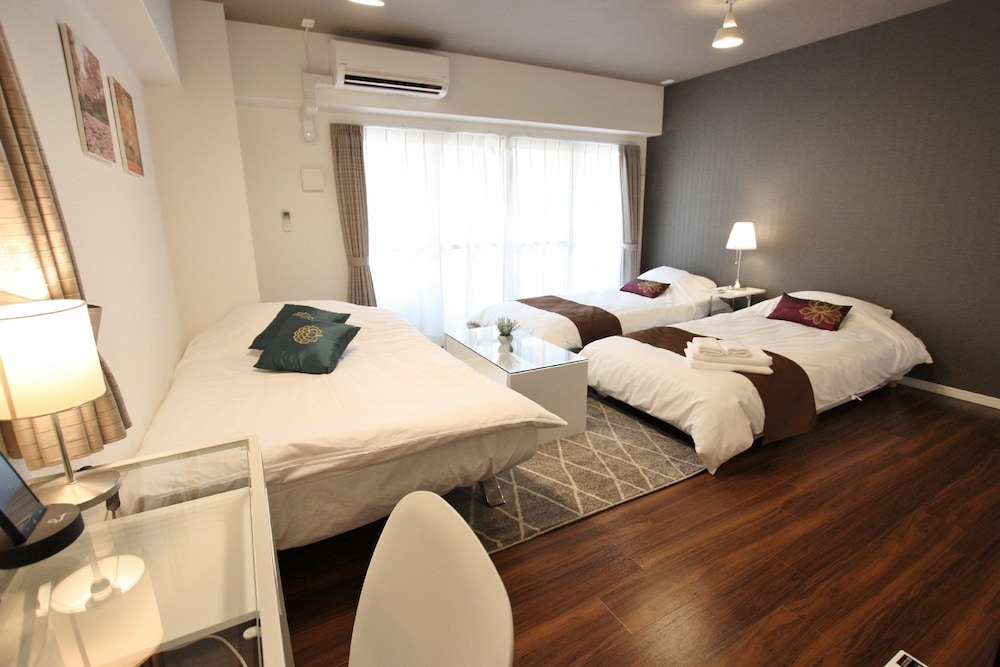 Forest Inn Tenjin Minami 45/60