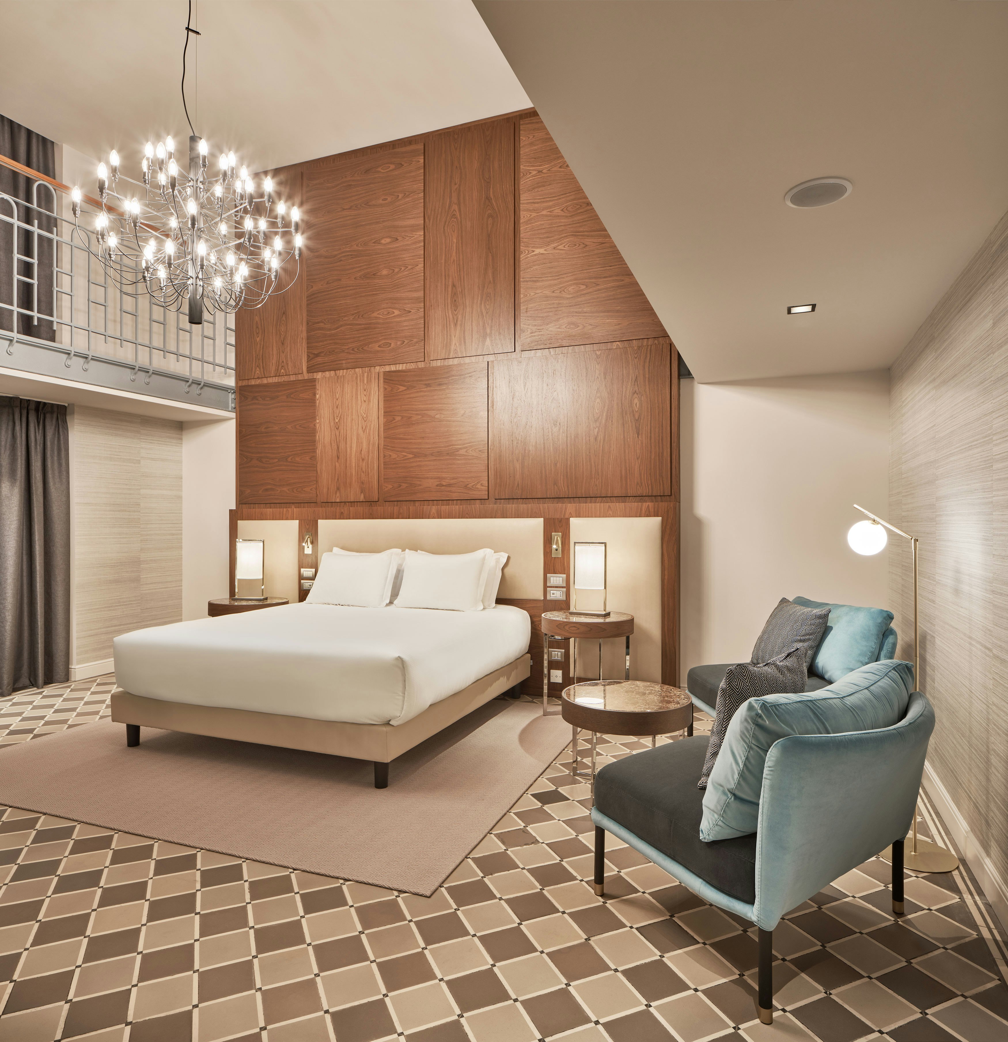 HISTORICAL, JUNIOR SUITE, KING BED