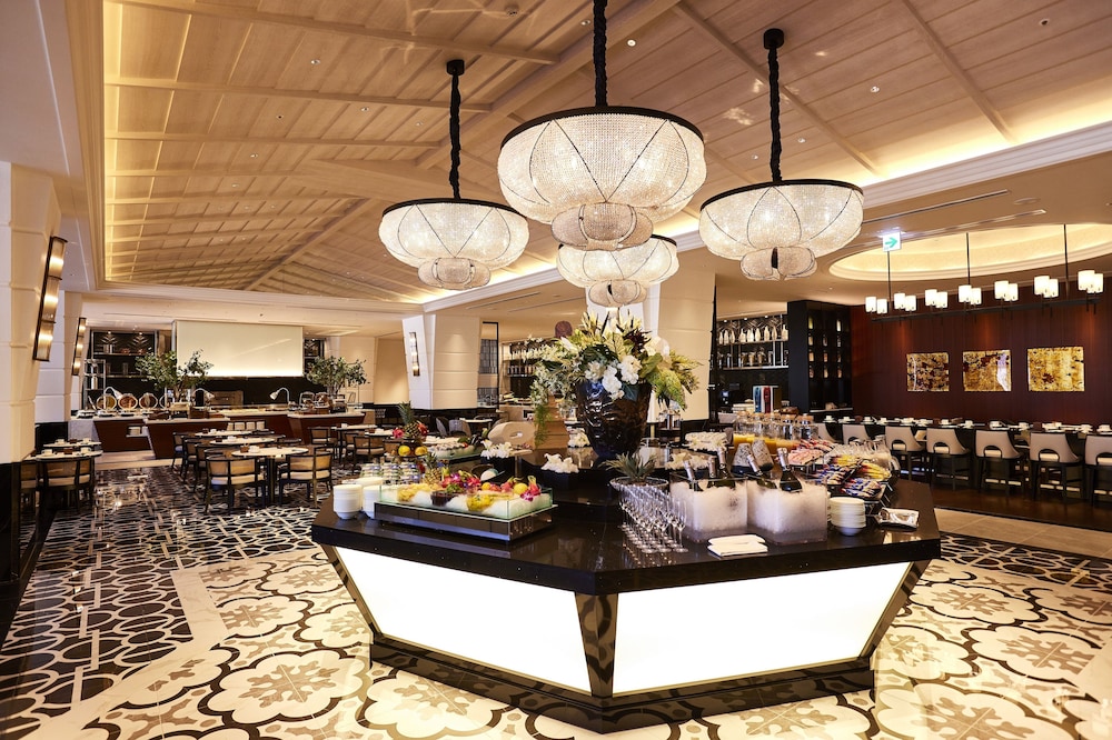 Ryukyu Hotel and Resort Nashiro Beach 35/49