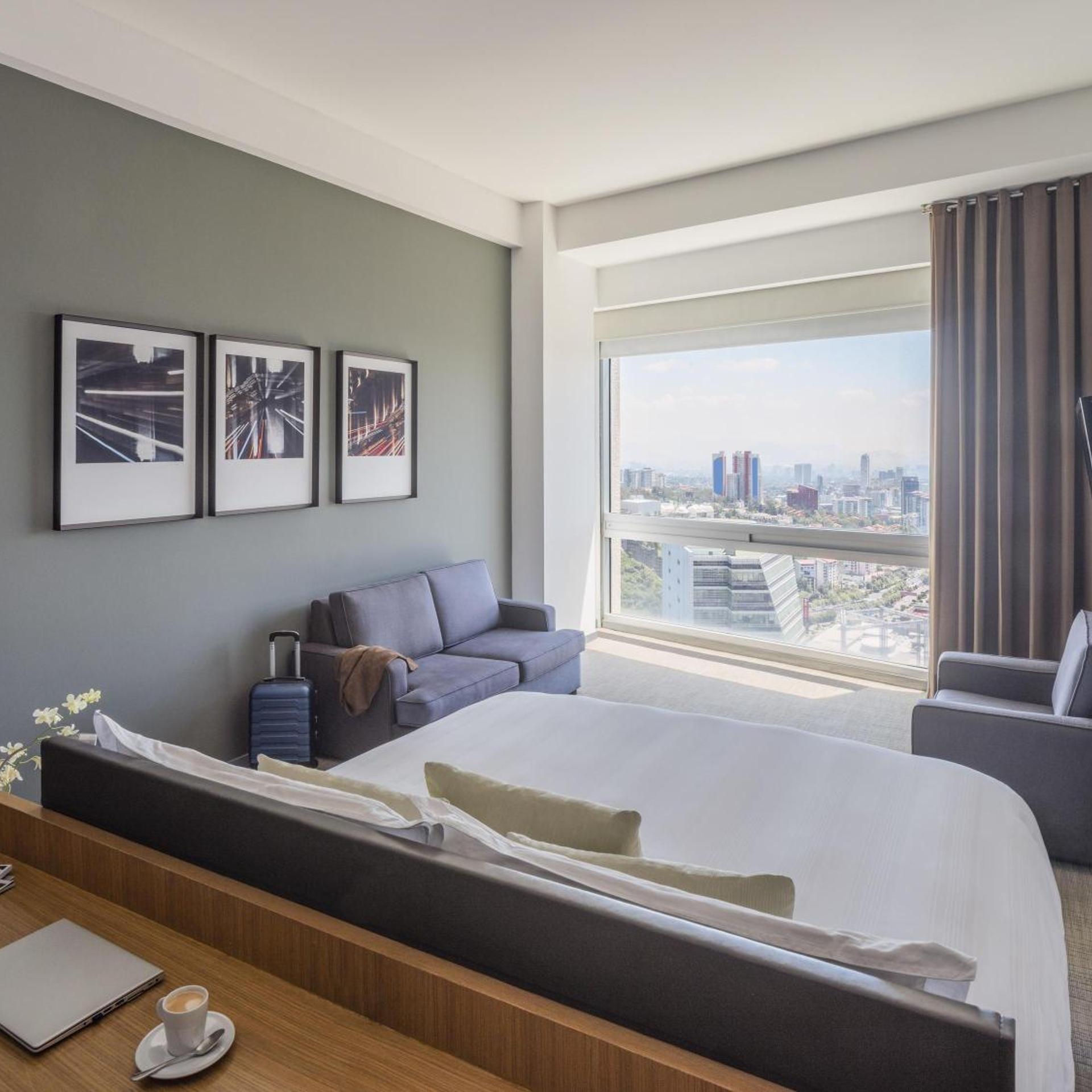 غرفة كلاسيكية بسرير كينج بإطلالة، The Paragon Hotel Mexico City Santa Fe by Accor 5/7