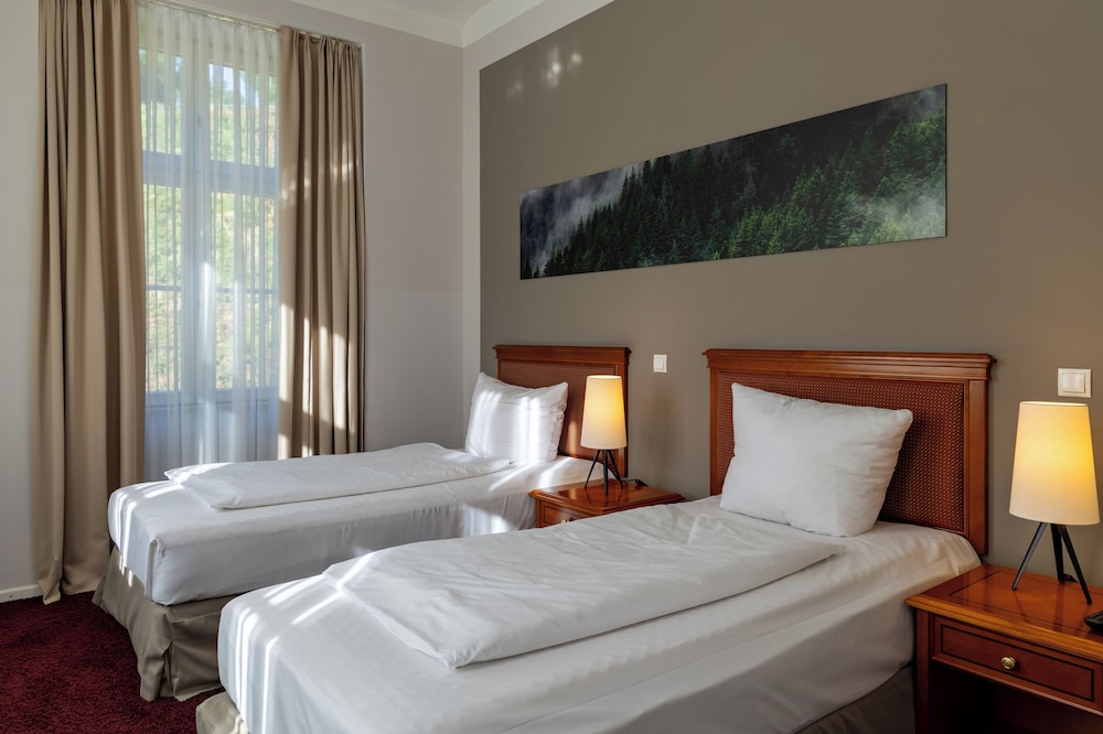 LIKESTAY Premium Baden-Baden 12/48