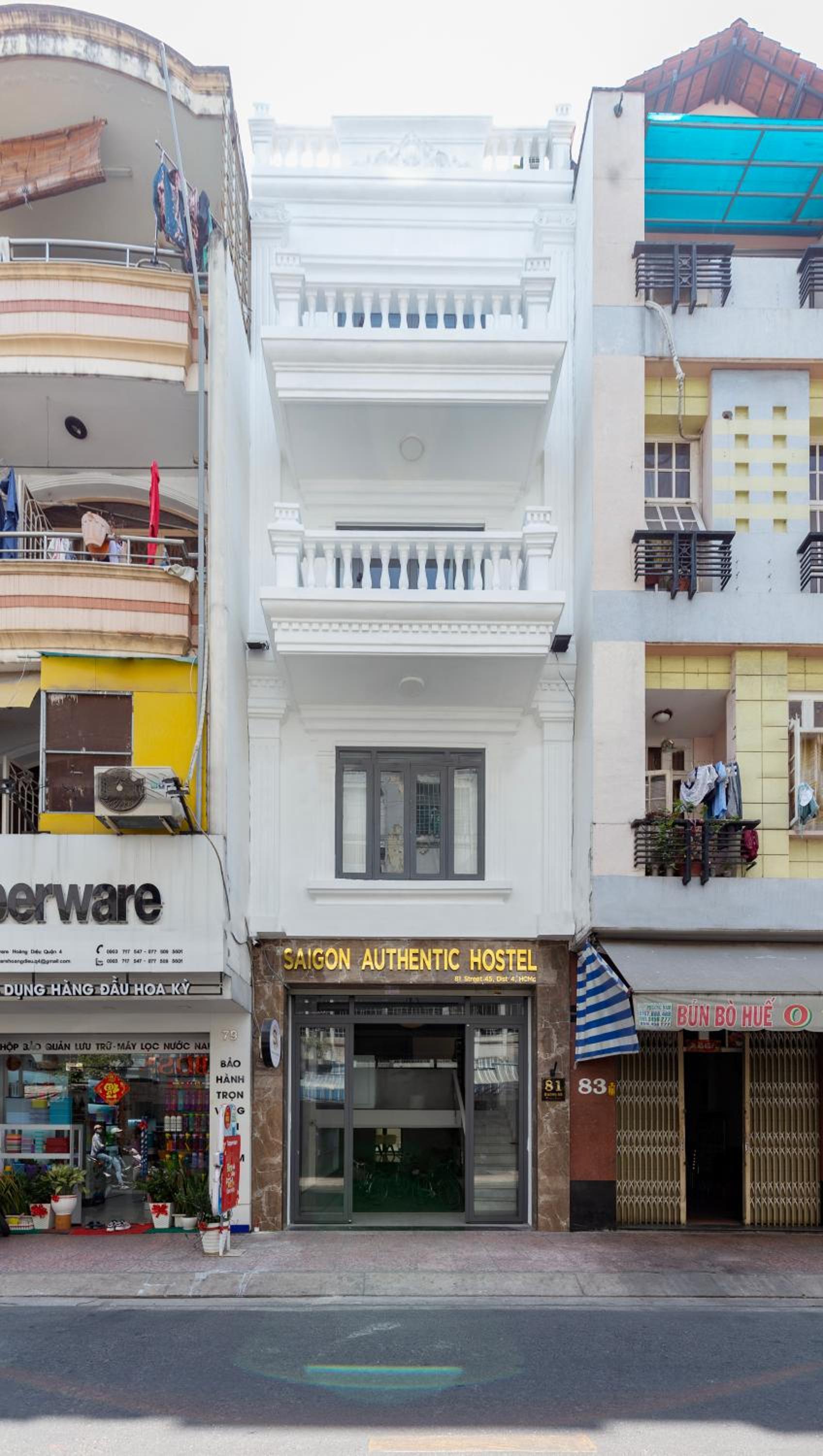 Saigon Authentic Hostel - City Walk, Cooking Class, Food Tour, Breakfast, Gym, Rooftop 1/35