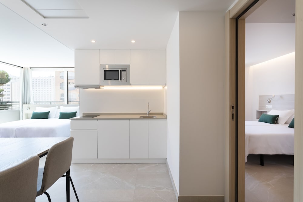 Halley Hotel & Apartments Affiliated by Melia 36/36
