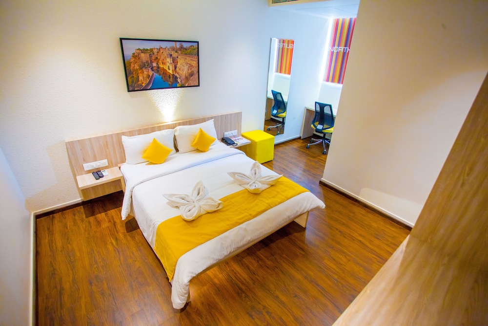 Northern Suites 18/50
