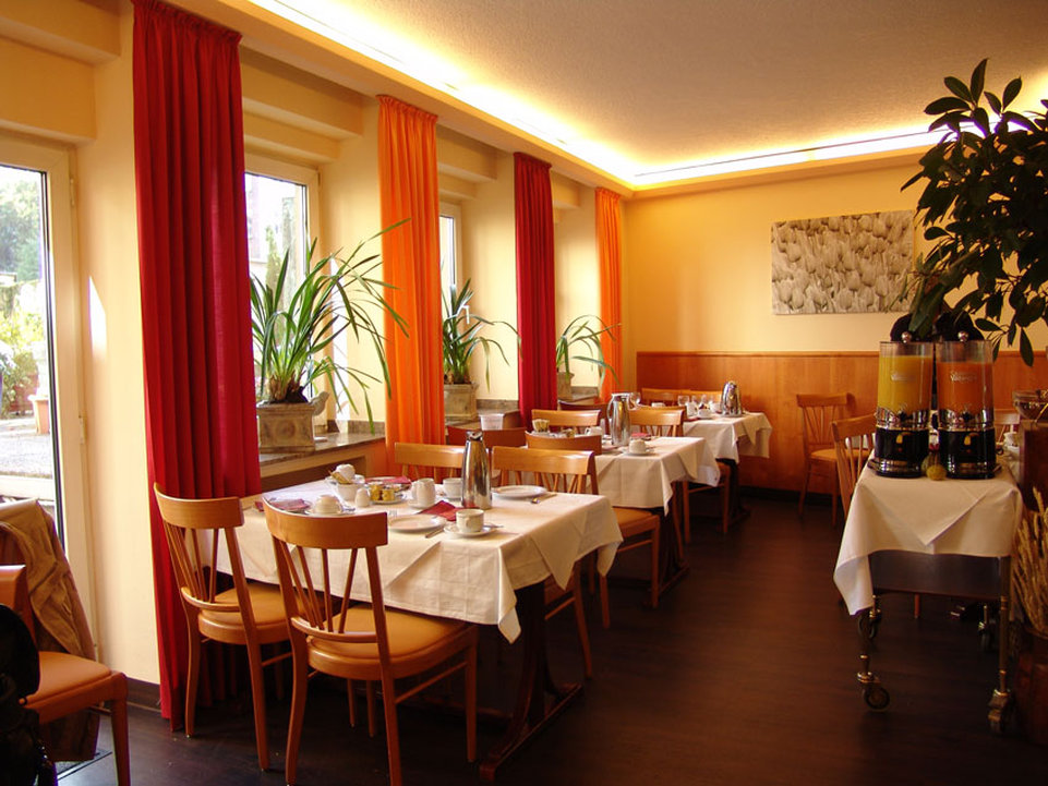 Cascade 41/43