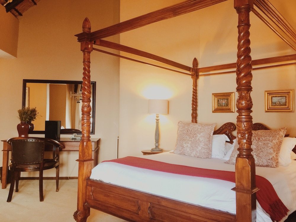 Coral Tree Inn 11/43