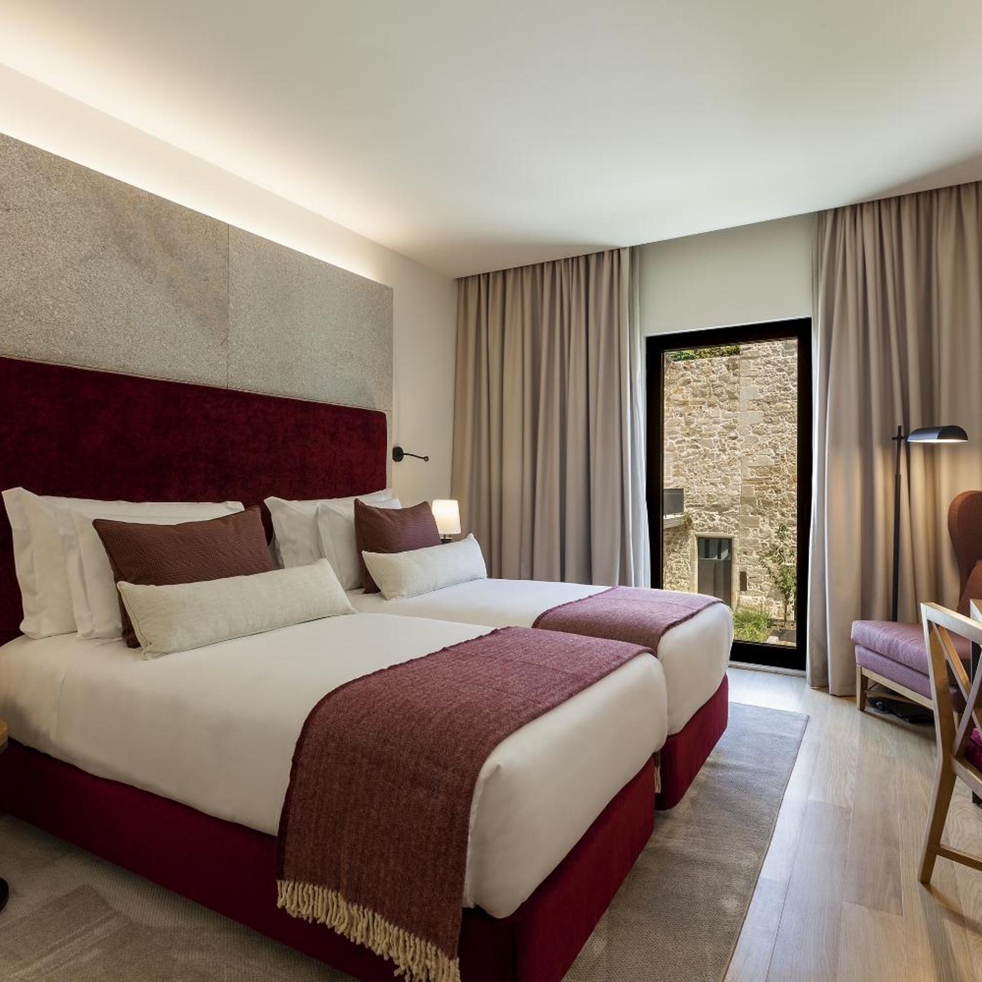 غرفة قياسية مزدوجة بسريرين منفصلين، NEYA Porto Hotel 2/4