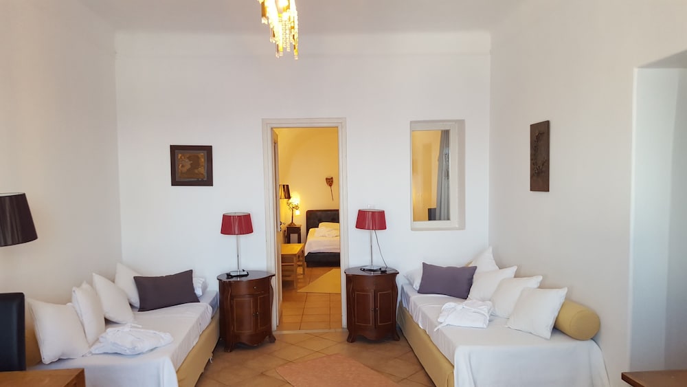 Panorama Suites 29/76