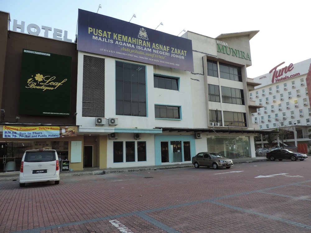 I Leaf Boutique Hotel 45/47