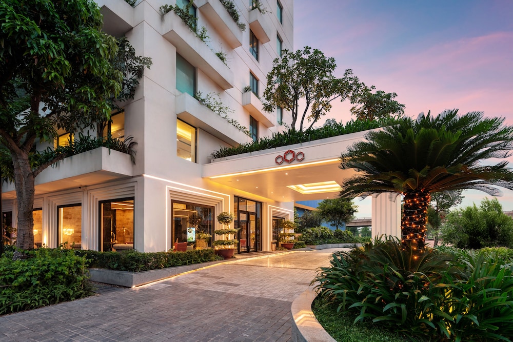 Ravatel Luxury Hotel Bac Giang 46/50