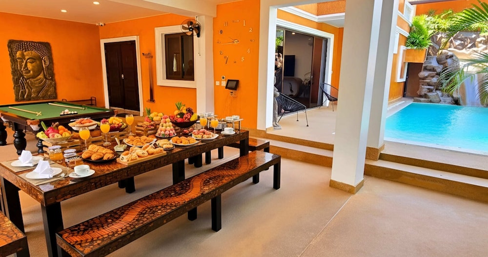 Hide Land Pattaya - Luxurious Tropical Villa 92/97
