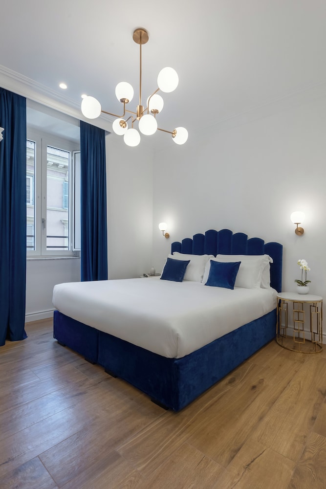 COMFORT, DOUBLE BED