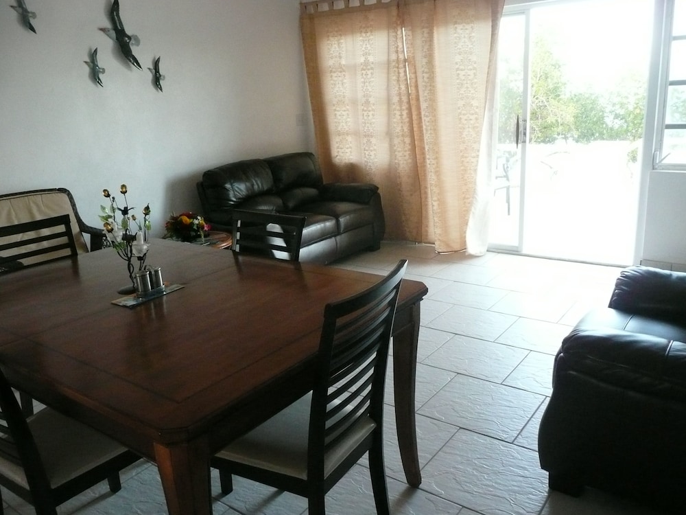 Cottage Cut Villas 12/28