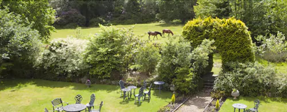 Woodlands Lodge Hotel 39/48