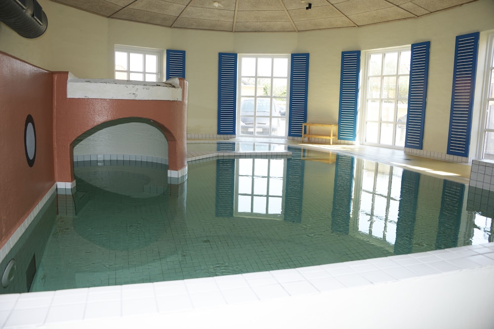 Lokken Badehotel 25/49