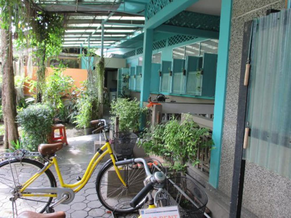 60 Bluehouse - Hostel 32/40