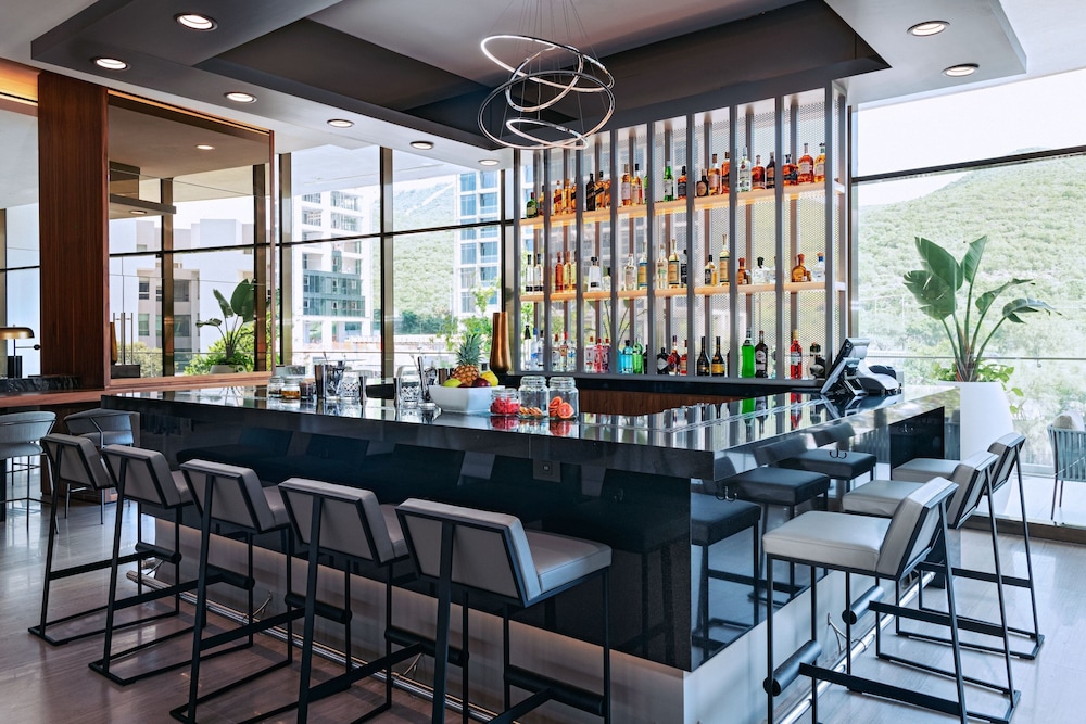 AC Hotel by Marriott Monterrey Valle 32/48