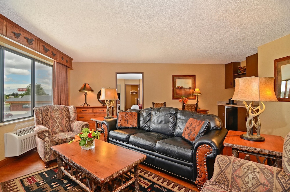Best Western Plus Kelly Inn & Suites 21/43