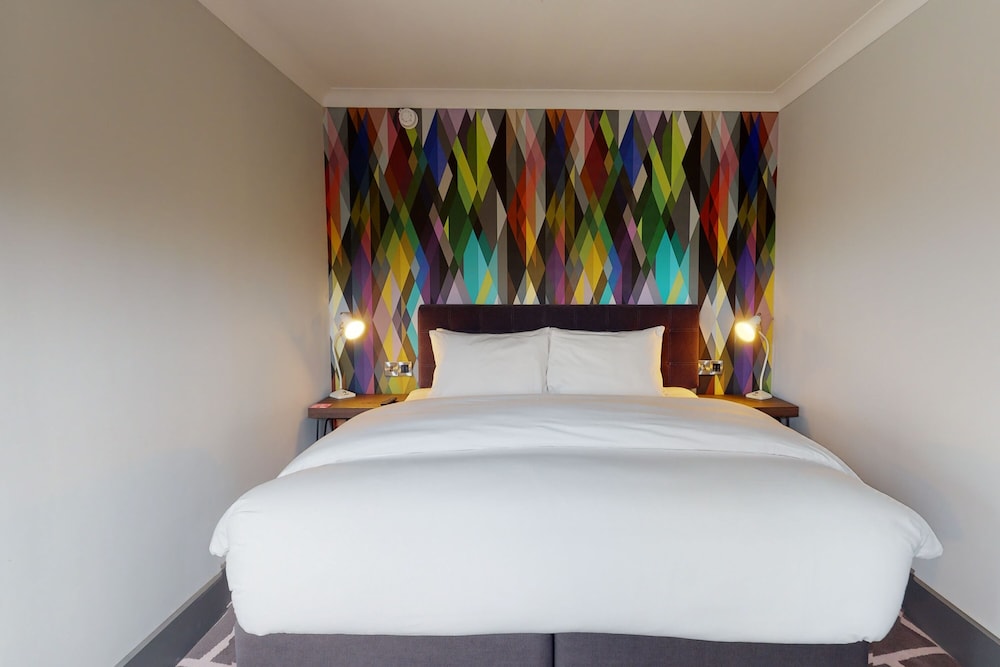 Compact, King Bed