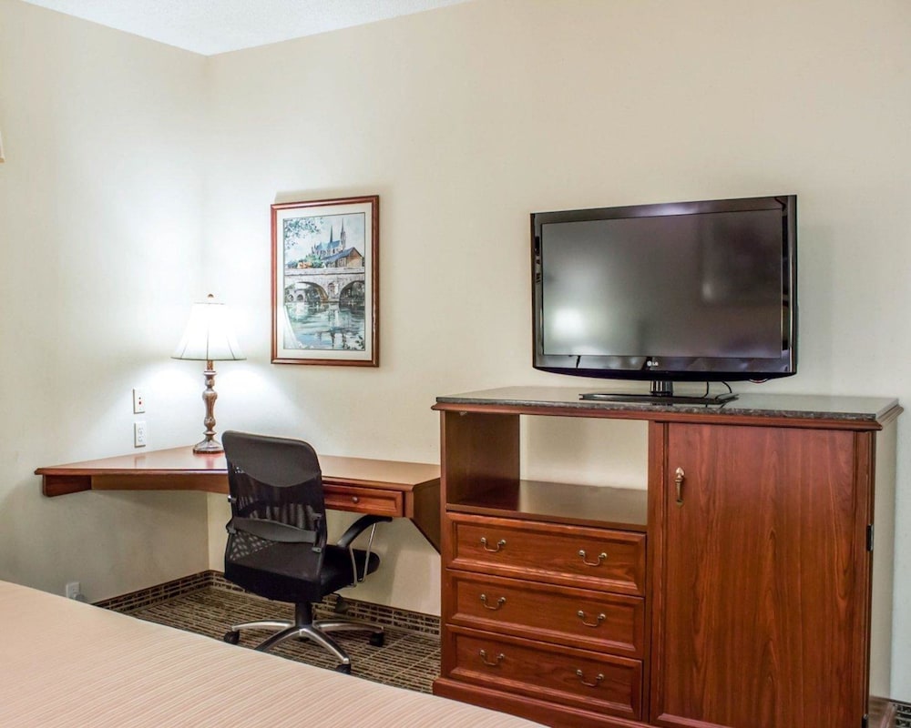 Quality Inn Goldsboro 29/36