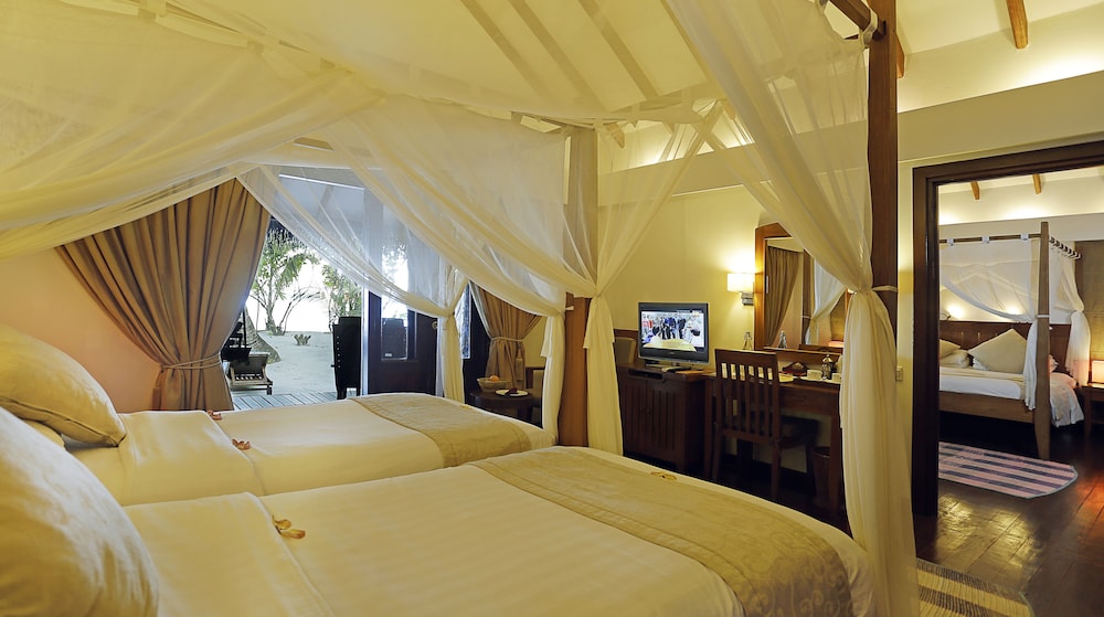 Medhufushi Island Resort 19/96