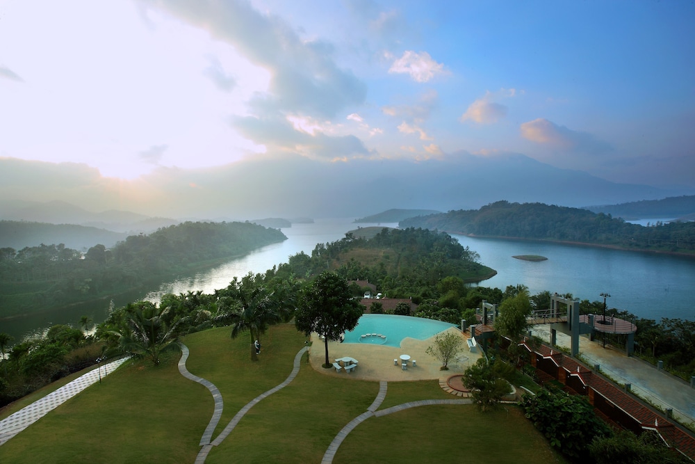 Arayal Resorts: A Unit of Sharoy Resort 42/49