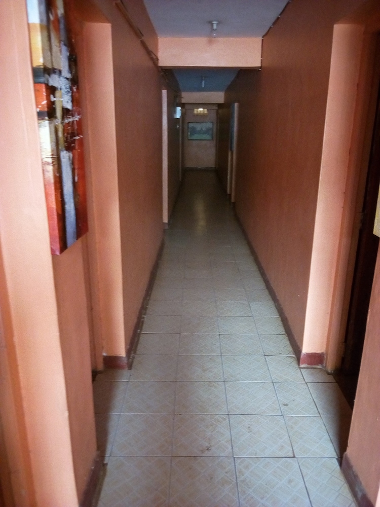 Batian Grand Hotel 13/18