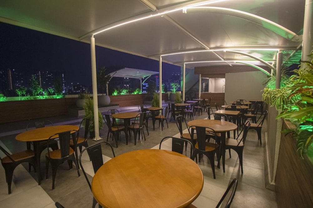 Monarch Guestline Magarpatta 23/32