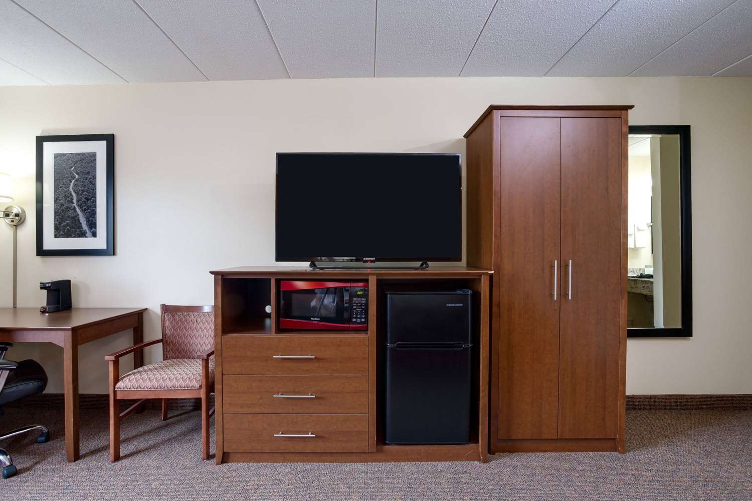 Americinn By Wyndham Tomah 13/18