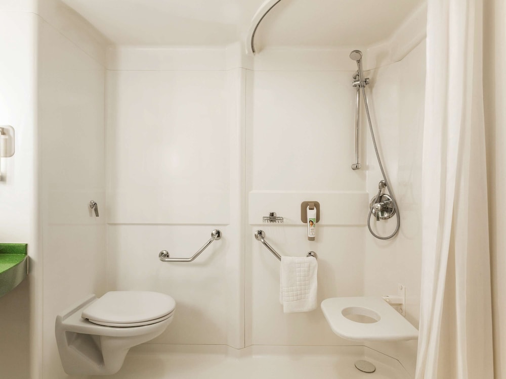 ibis London Wembley 63/66