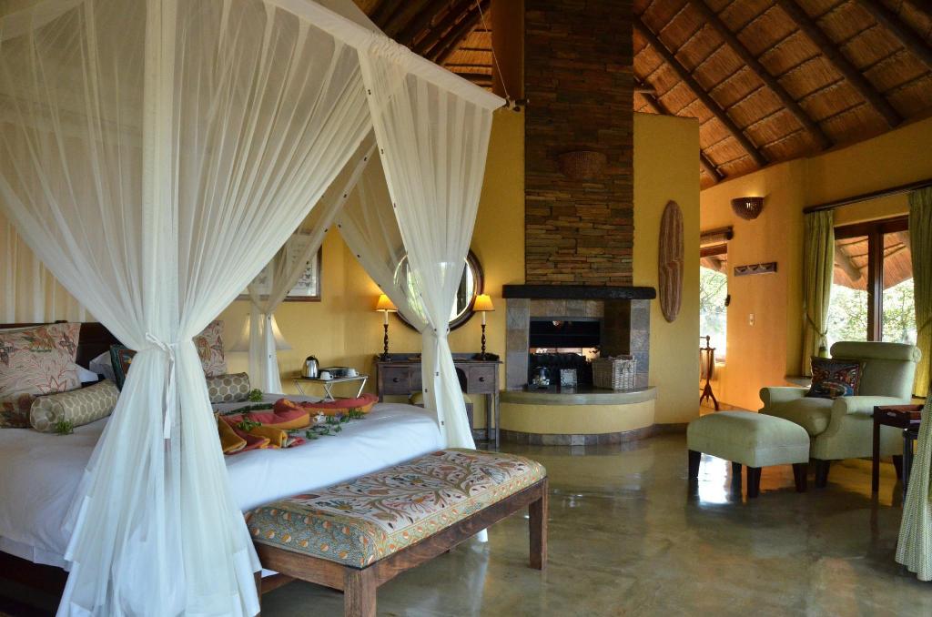 فيلا فاخرة بسرير كينج، Motswiri Private Safari Lodge 2/4