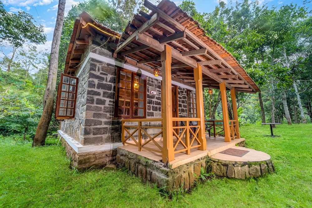 Zac's Valley Resort 5/48