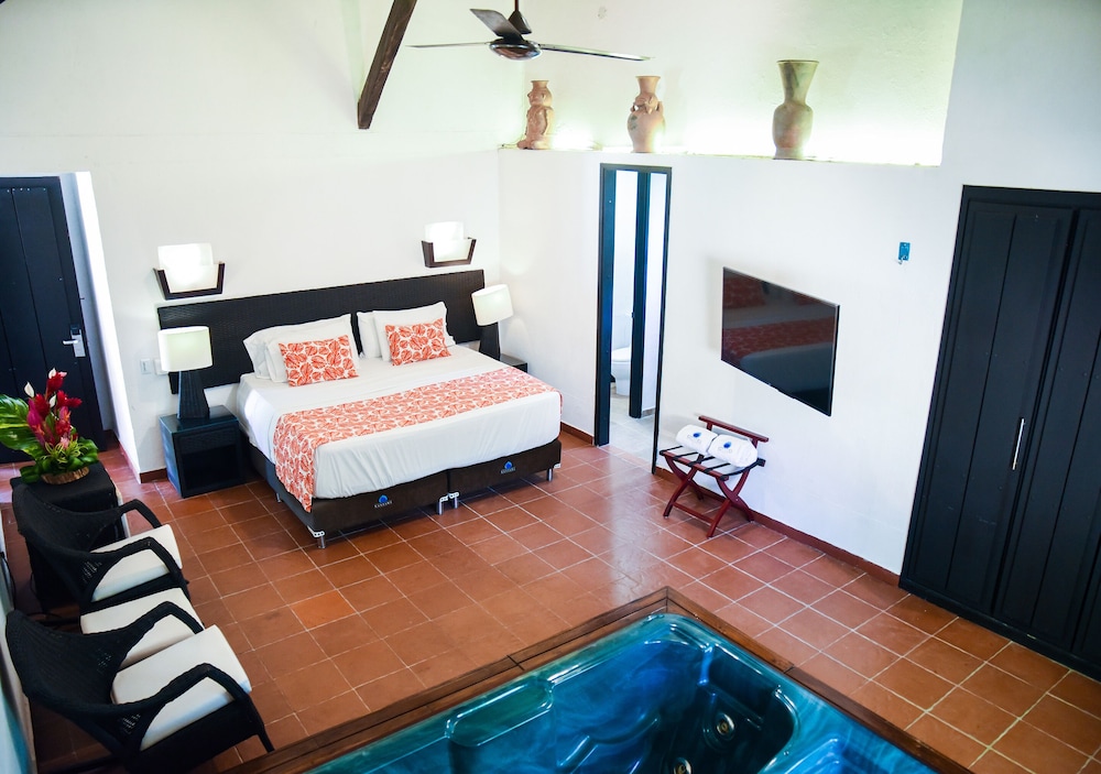 Kantawa Hotel Spa 23/70