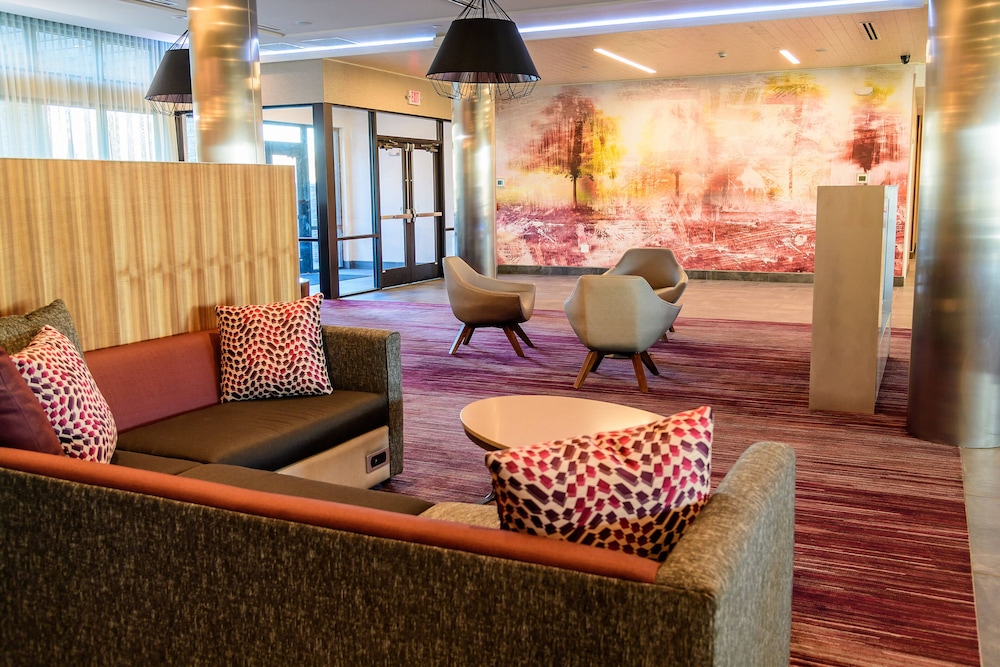 Courtyard By Marriott Lake Jackson 36/58