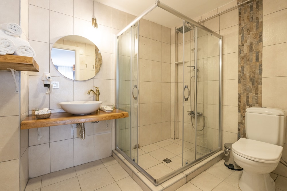 Aya Butik Otel Büyükada 40/50