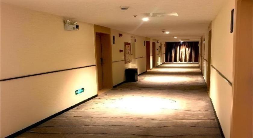 City Comfort Inn Foshan Gaoming Huaying Square Hotel 34/56