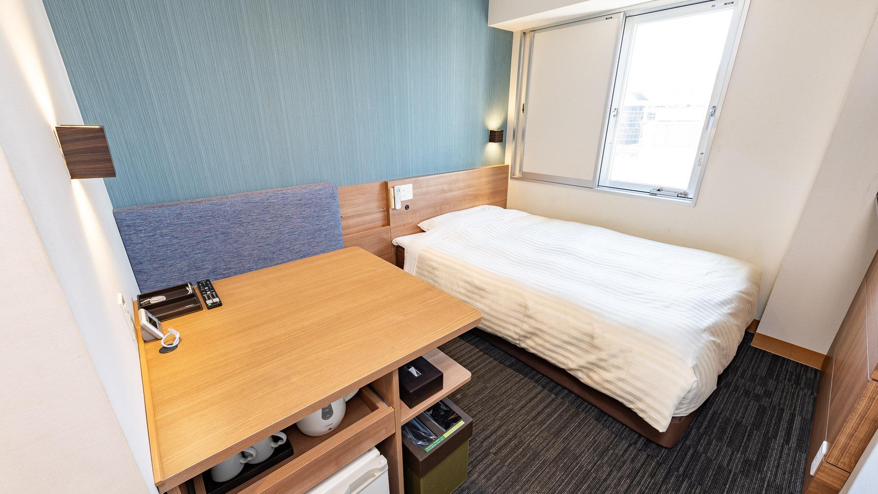 Business, Double Bed