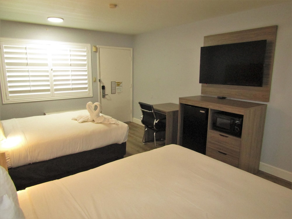 Vagabond Inn San Luis Obispo 28/66