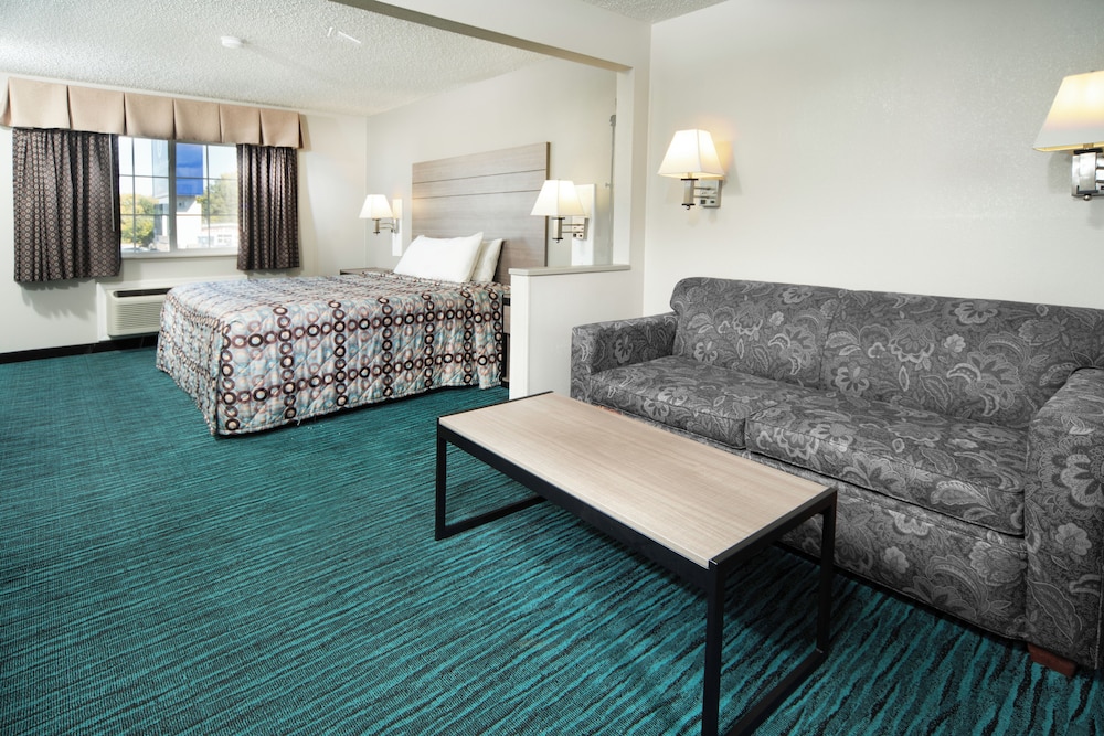 Countryside Inn Suites Fremont 25/45