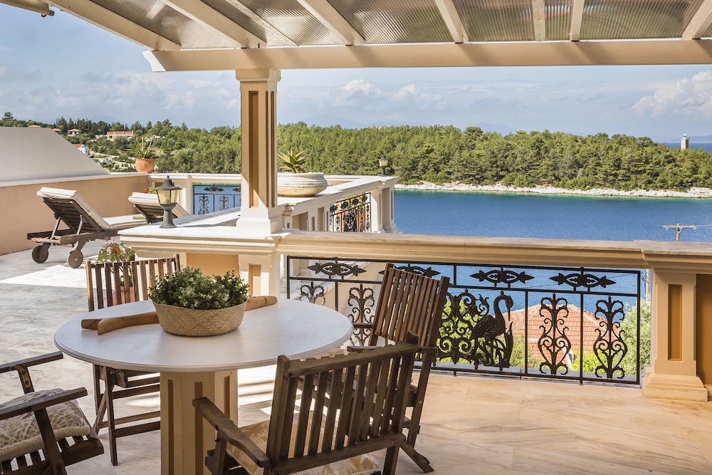 Faros Residence - Adults Only 32/43