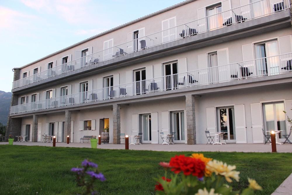 Hotel Arcu Di Sole photo3