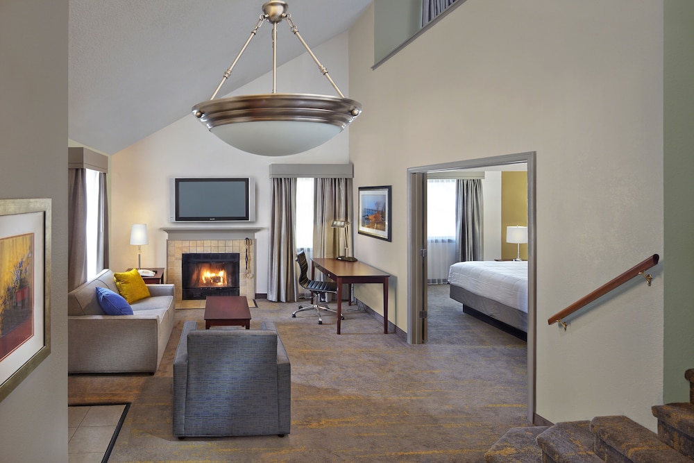 New Haven Village Suites 20/34