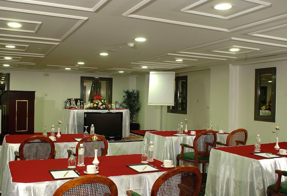 Shaza Regency Plaza Madinah 32/34